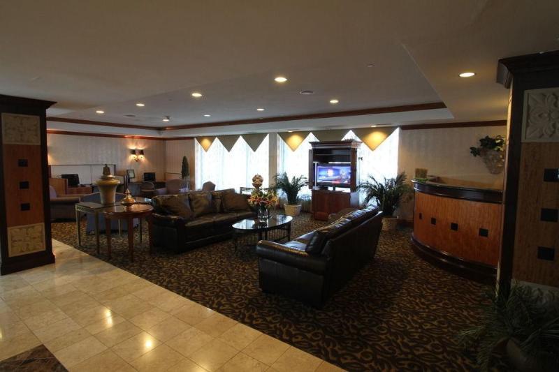 Clarion Hotel Park Central Даллас Экстерьер фото